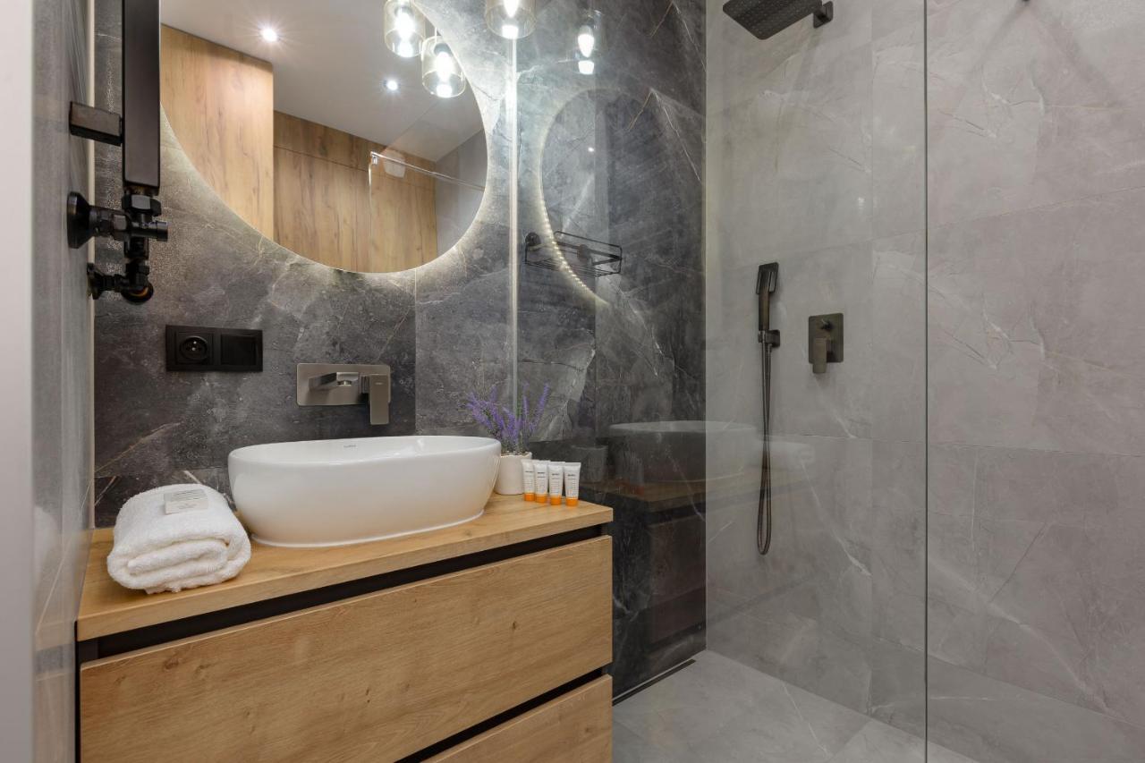 Mokotow Business Centre Domaniewska With Balcony By Renters Apartament Warszawa